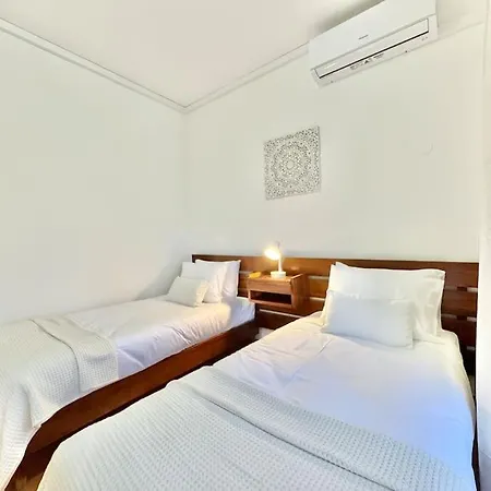 Direct Access With Sea View, Ac & Wifi * Картейра